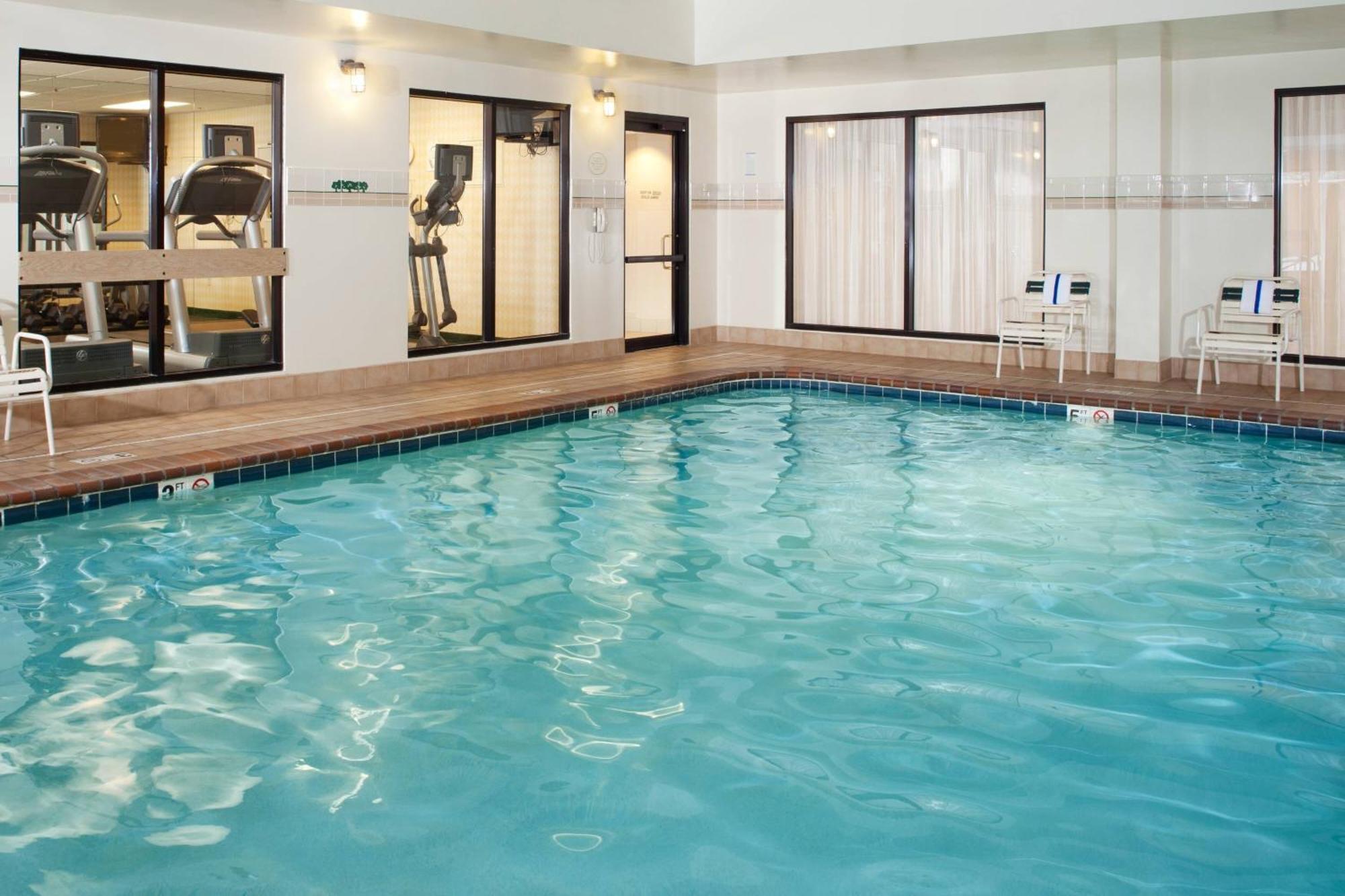 Courtyard By Marriott Cleveland Westlake Esterno foto